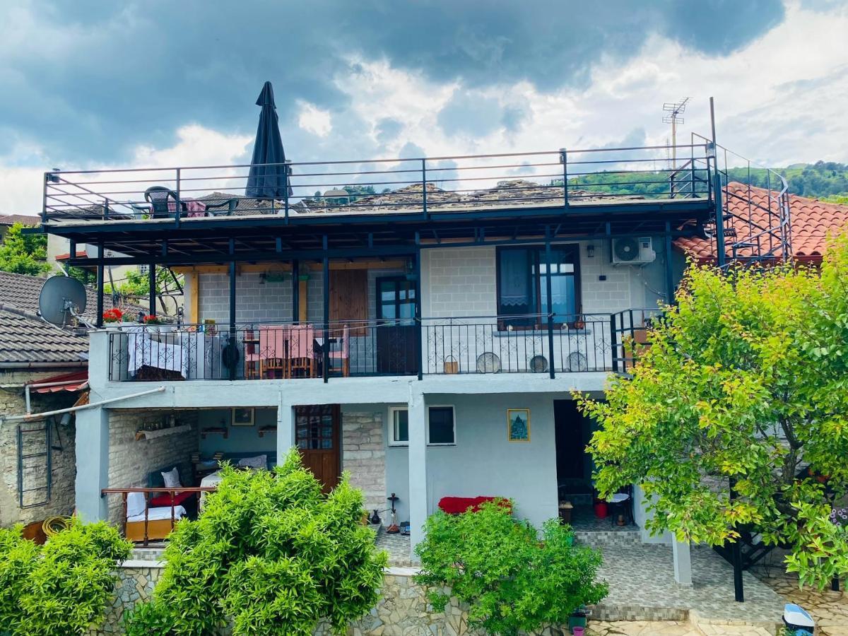 "Mani Guest House" Гирокастра Экстерьер фото