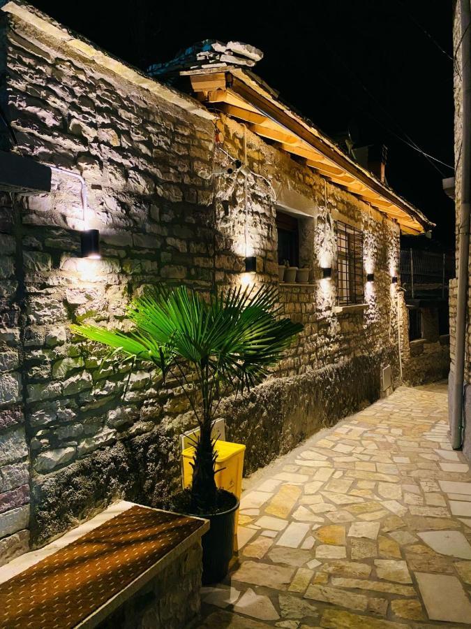 "Mani Guest House" Гирокастра Экстерьер фото