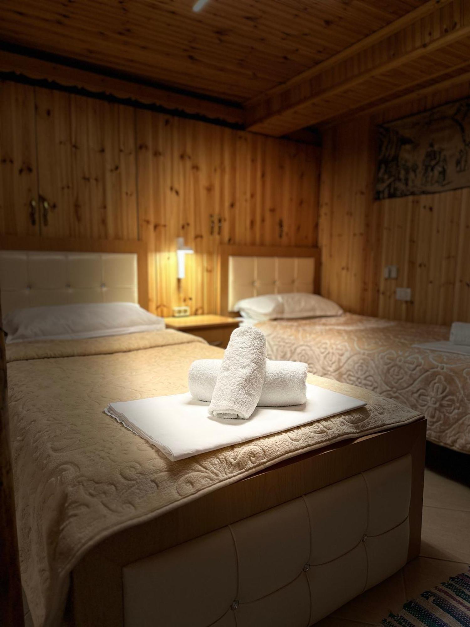 "Mani Guest House" Гирокастра Экстерьер фото