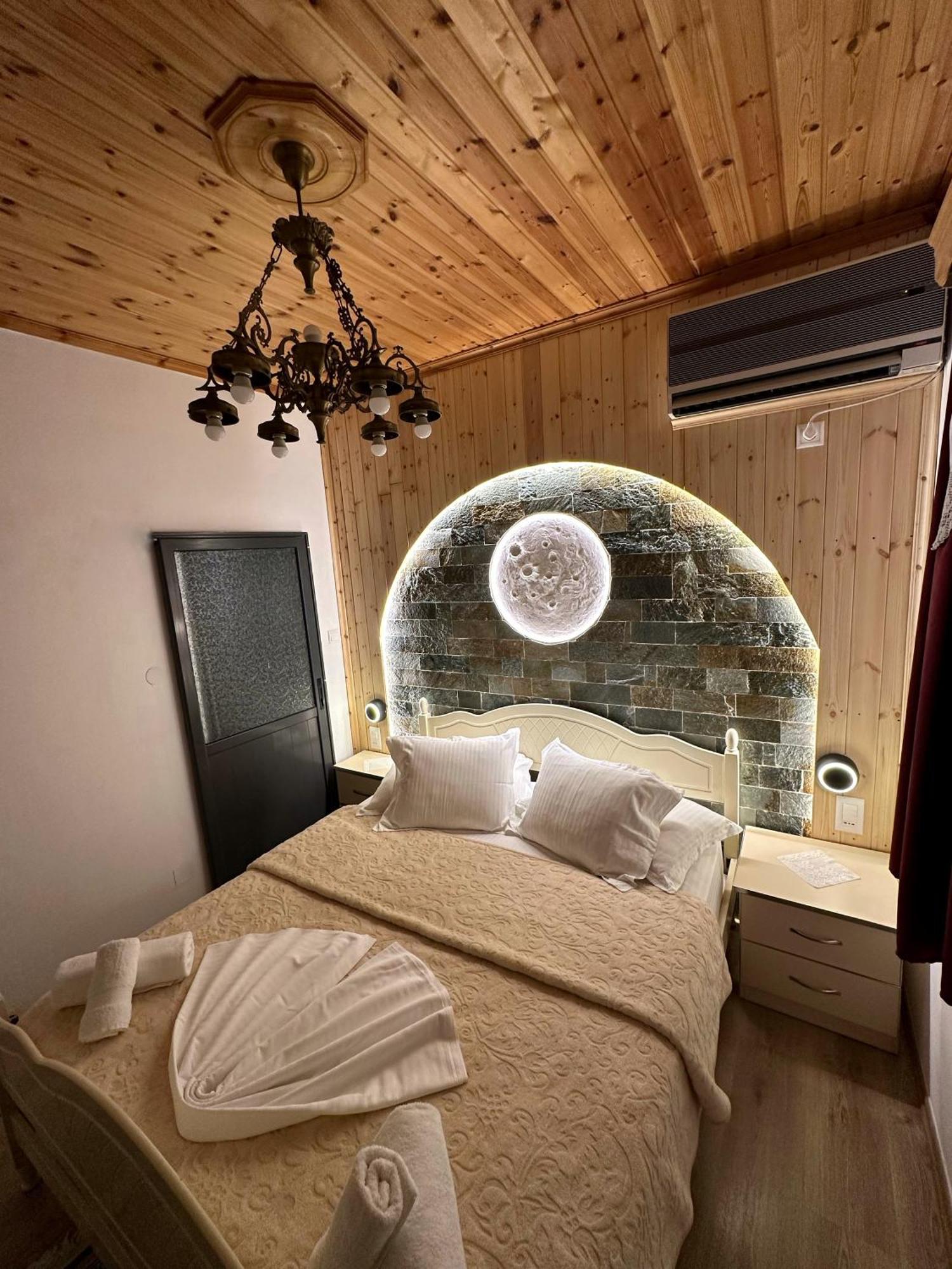 "Mani Guest House" Гирокастра Экстерьер фото